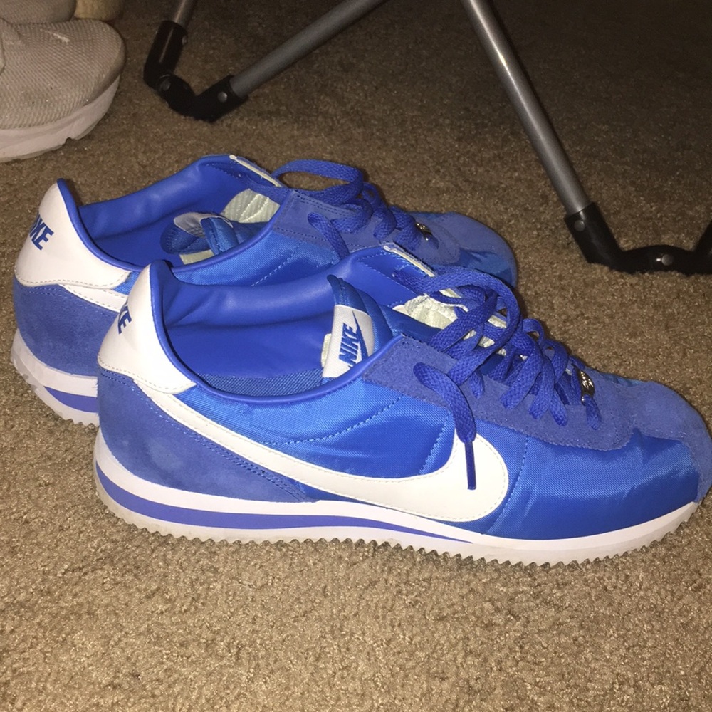 nike blue cortez